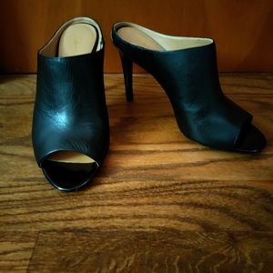 Calvin Klein, size 7, black leather, heel